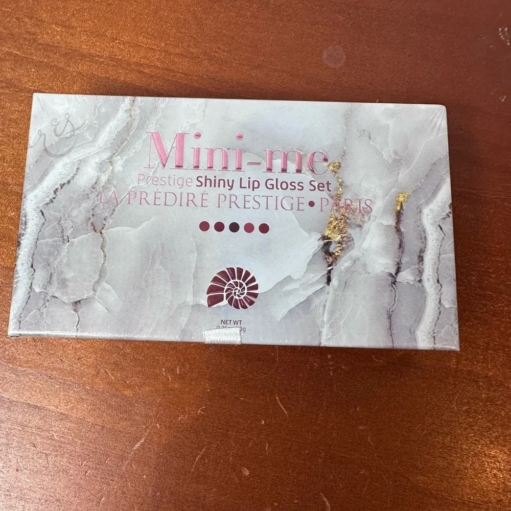 Mini Me Prestige Shiny Lip Gloss Set Kit Brand New And Sealed